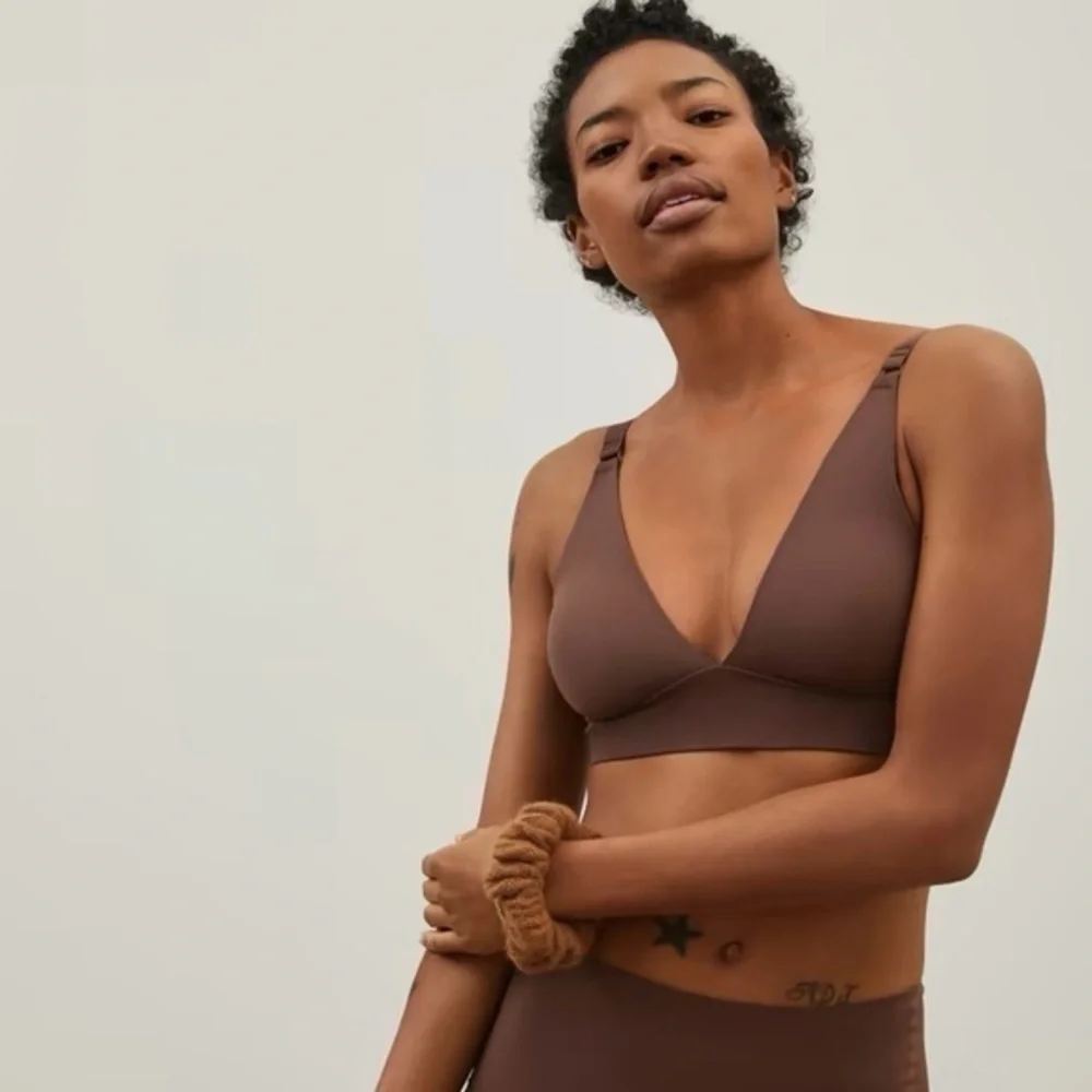 Everlane Renew Bra XS Tan Neutral Minimal Bralette NWT Soft Lounge